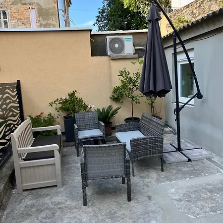 Via Dell' Arena * Pula